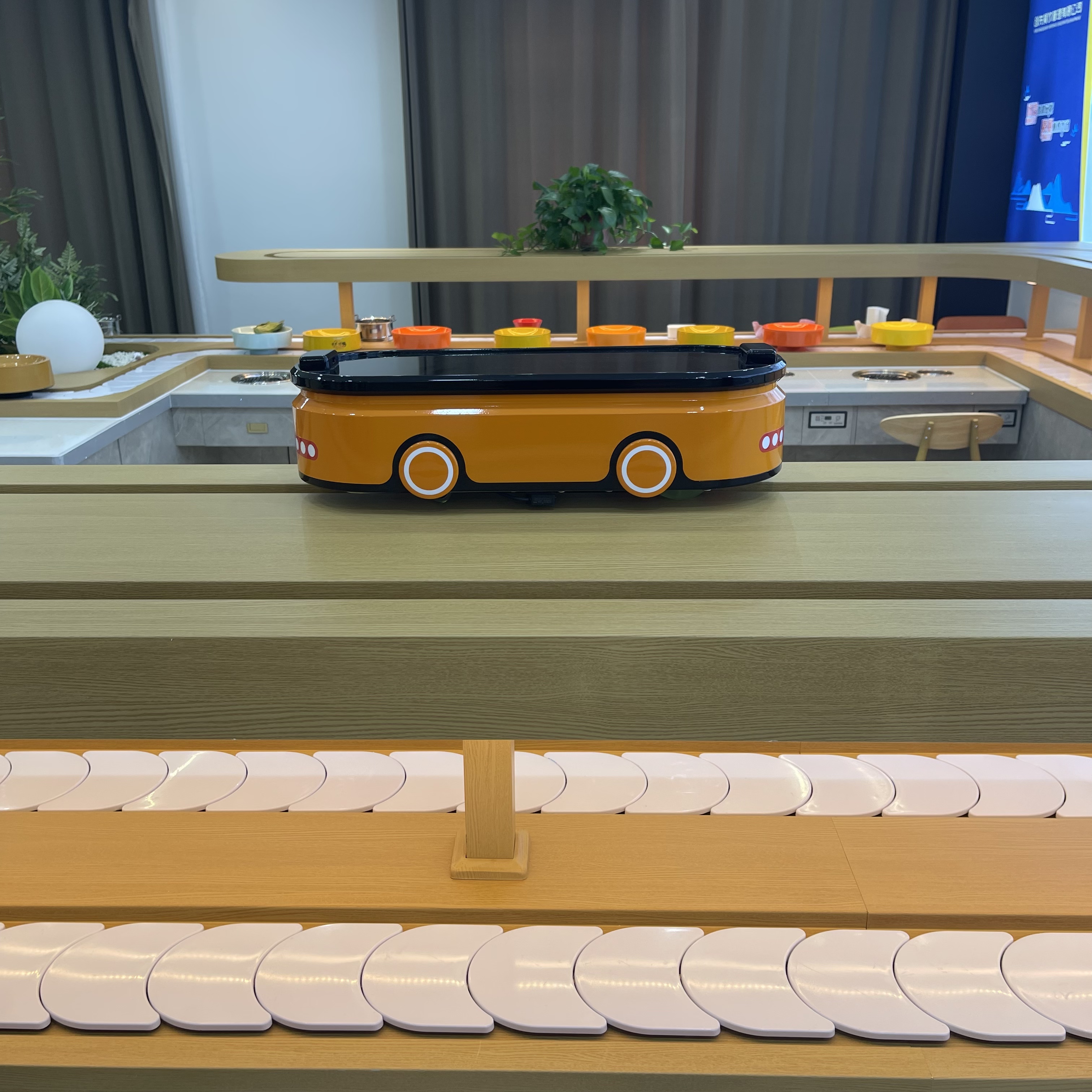 智能送餐火锅设备