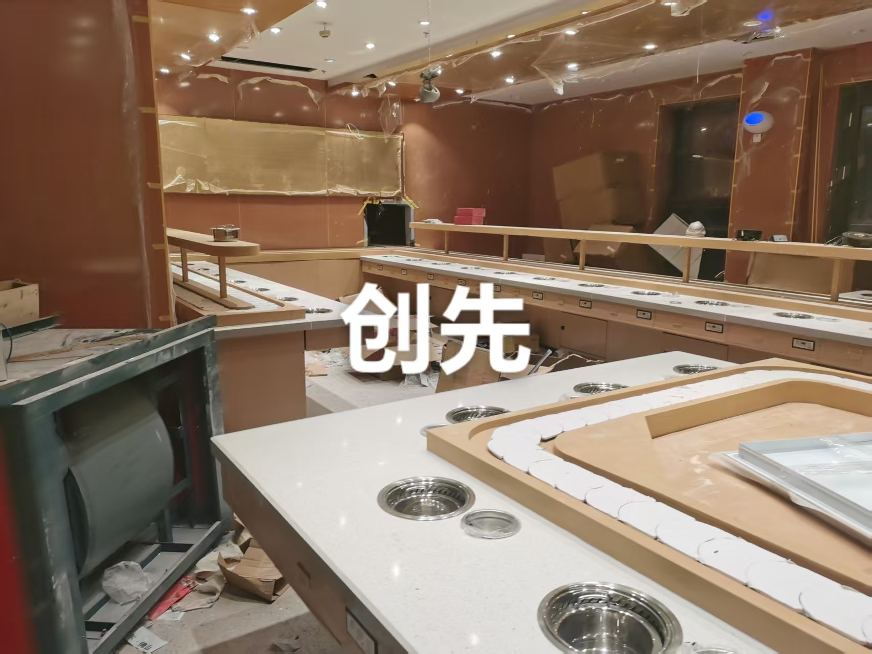 创先餐饮：让旋转火锅设备更智能、更高效的行业探索者